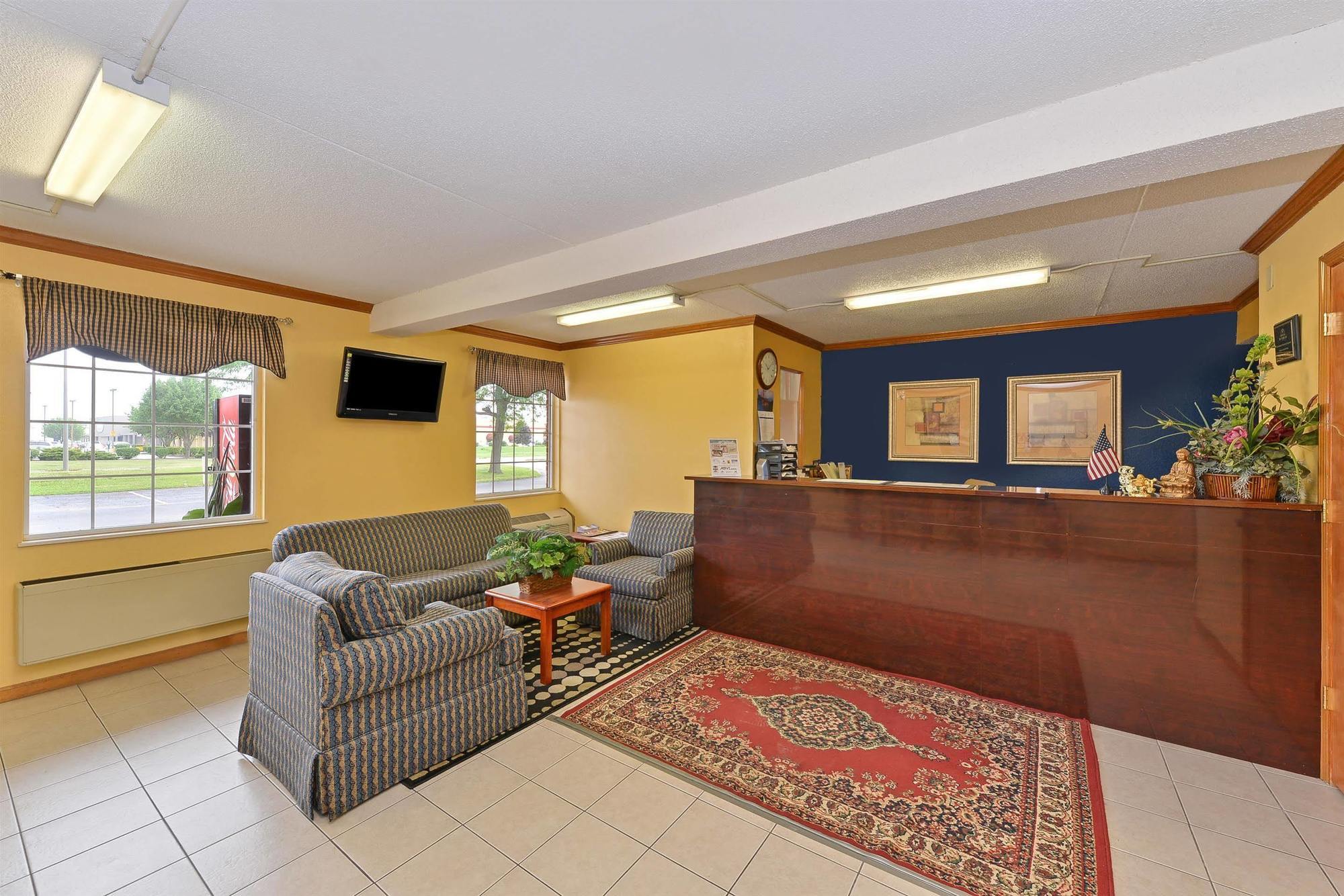 Americas Best Value Inn Maumee/Toledo Exterior foto